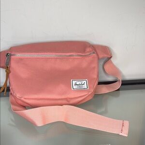 Like New Pink Herschel Fourteen Waist Pack